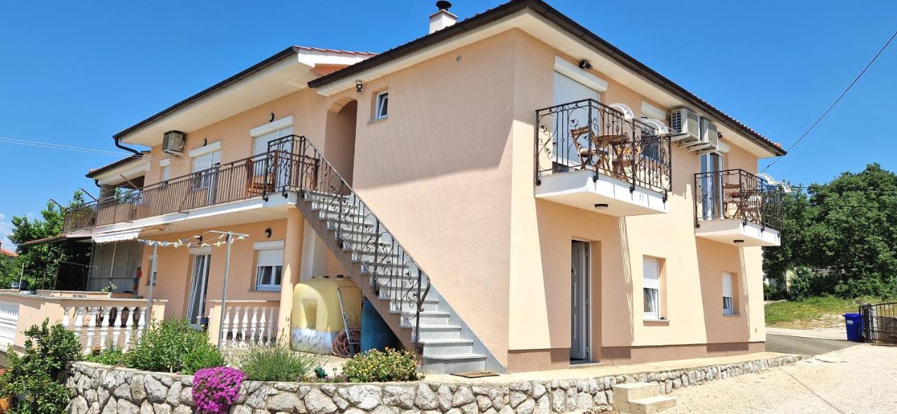 Apartments Pinezić Skrbčići Exterior foto